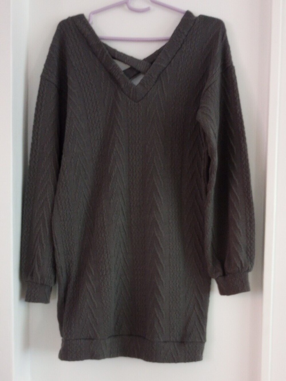 Lush Gray Crisscross V-Neck Long Sleeve Sweater Dress Size S - Picture 7 of 9